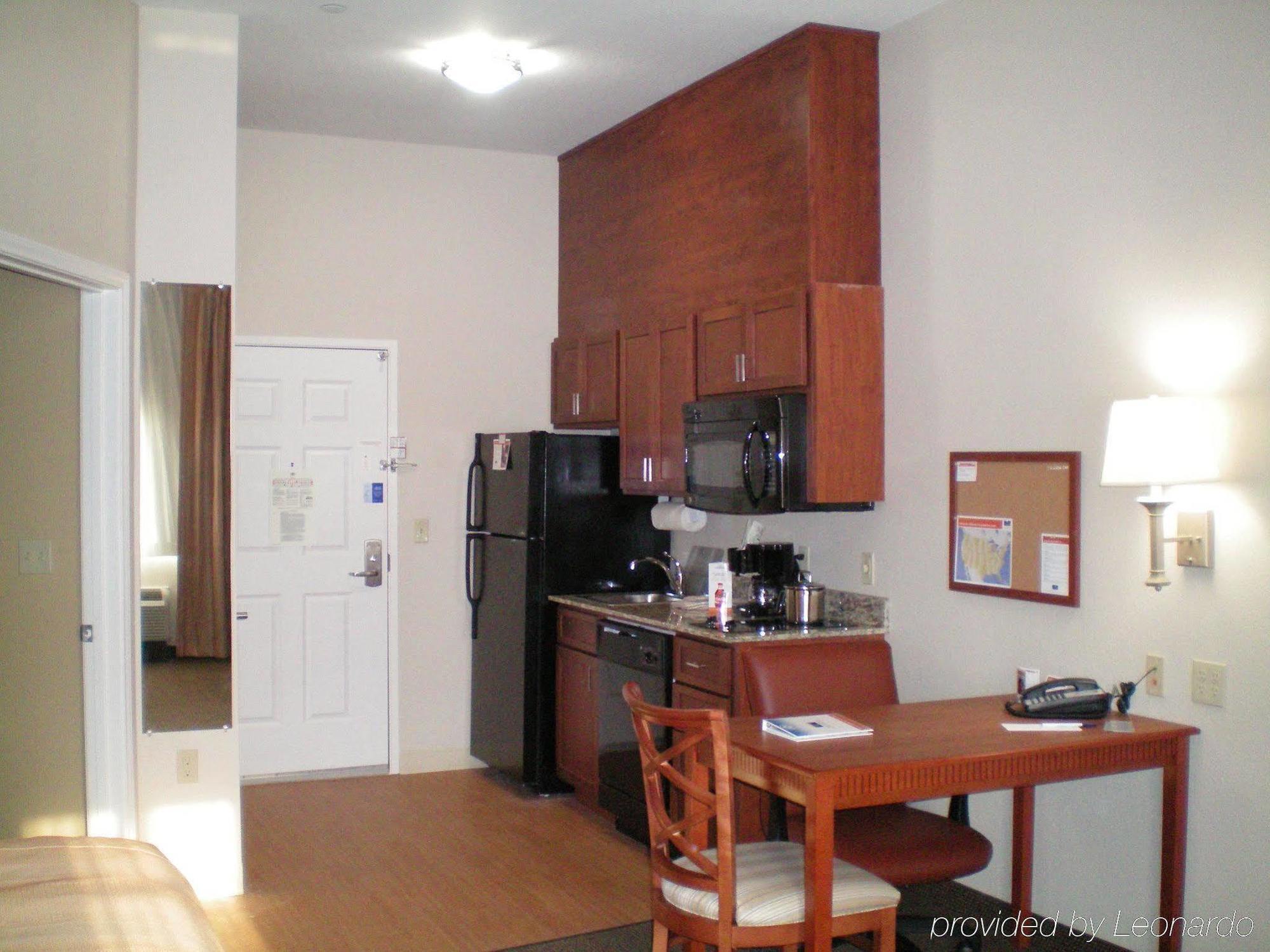 Candlewood Suites Avondale-New Orleans By Ihg Room photo
